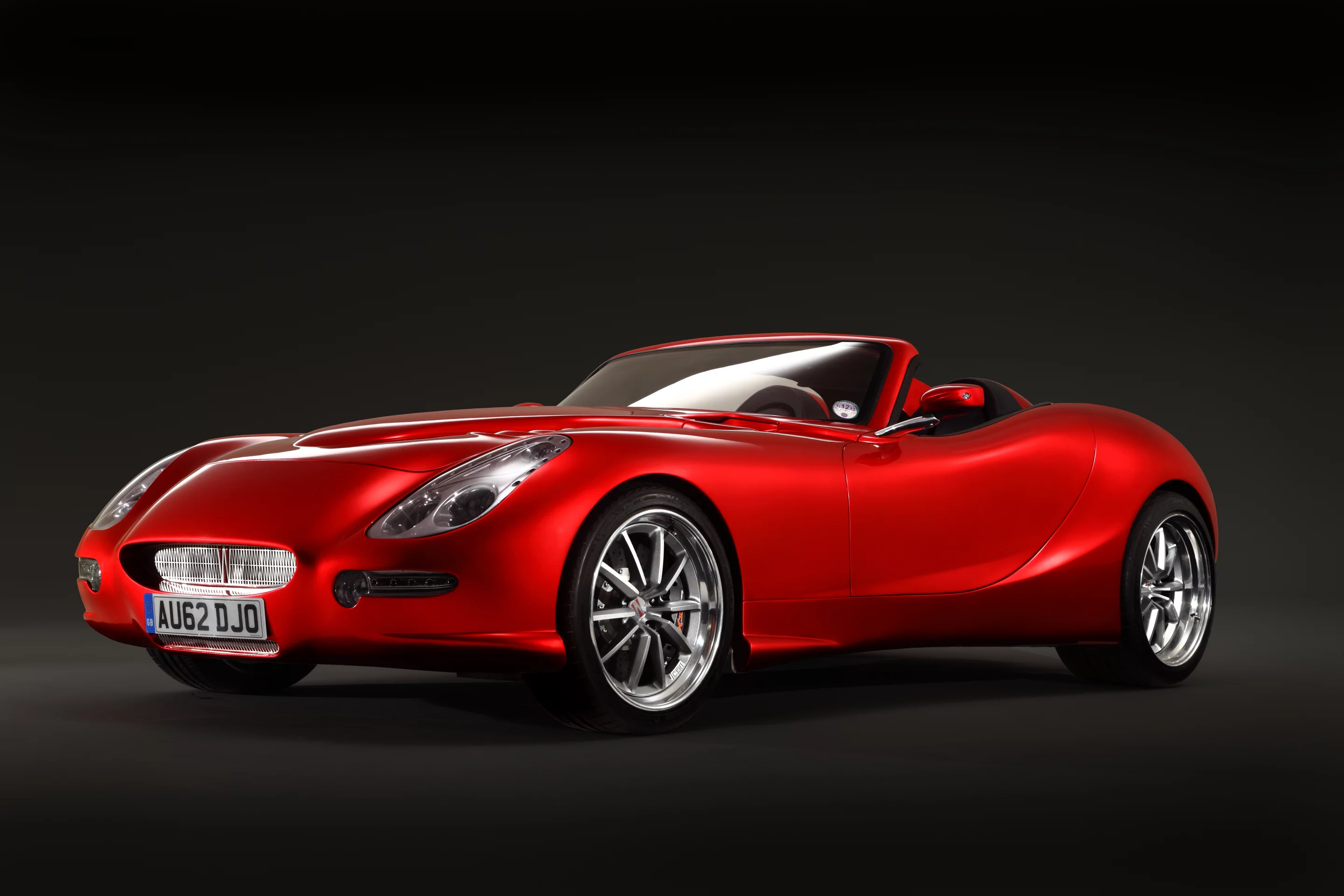 The Iceni hits 60 mph in 3.7 seconds