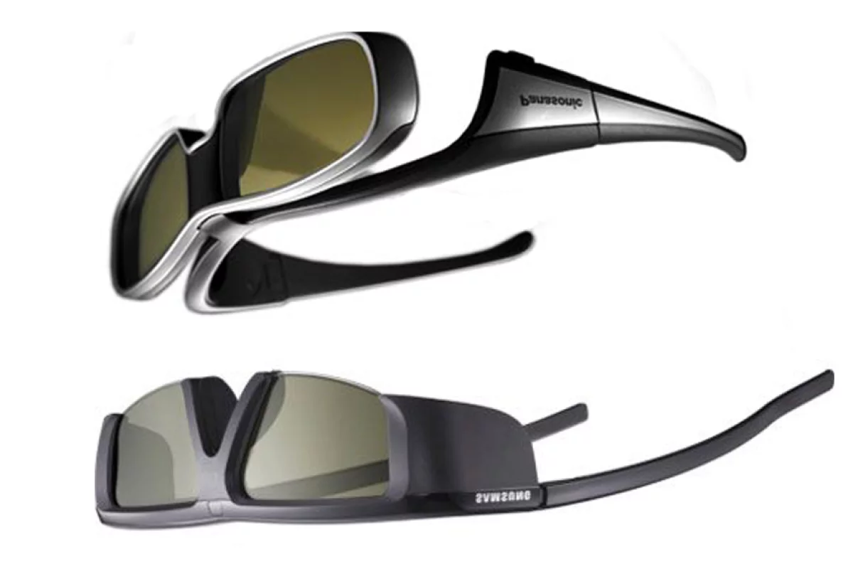 By wearing opposing brands' active shutter 3D glasses upside down, viewers can still get the full benefits from Panasonic and Samsung 3D TVs