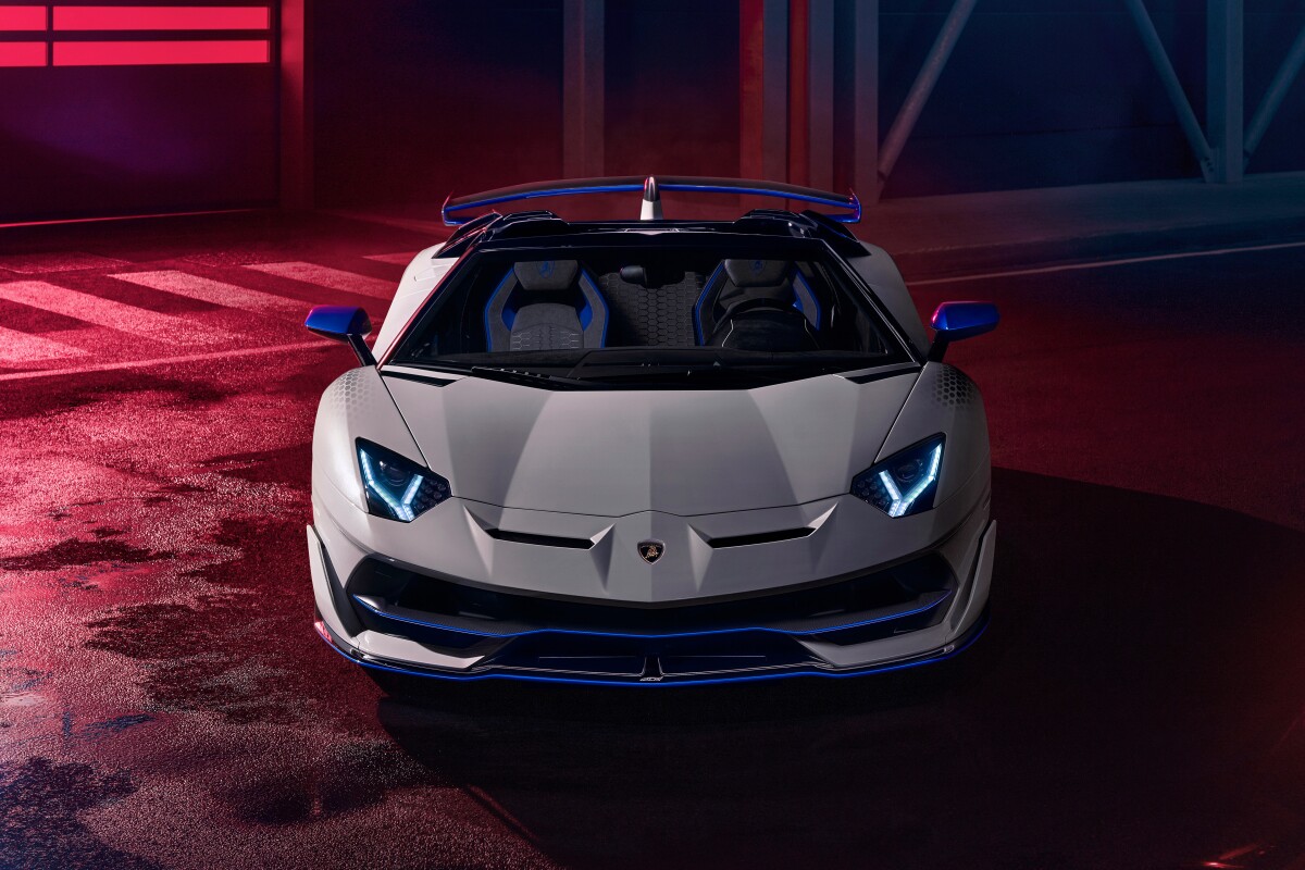 The Aventador SVJ Xago is a special-edition supercar designed to get people to personalize their cars online instead of going into a dealership