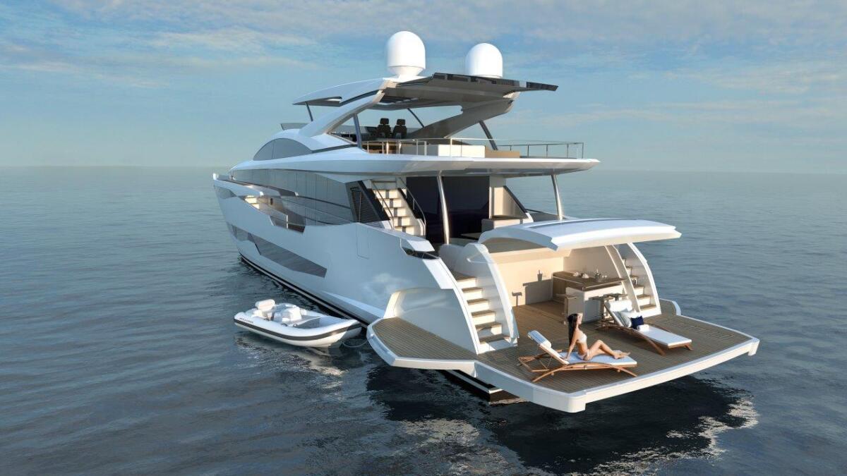 Pearl 95 swim deck