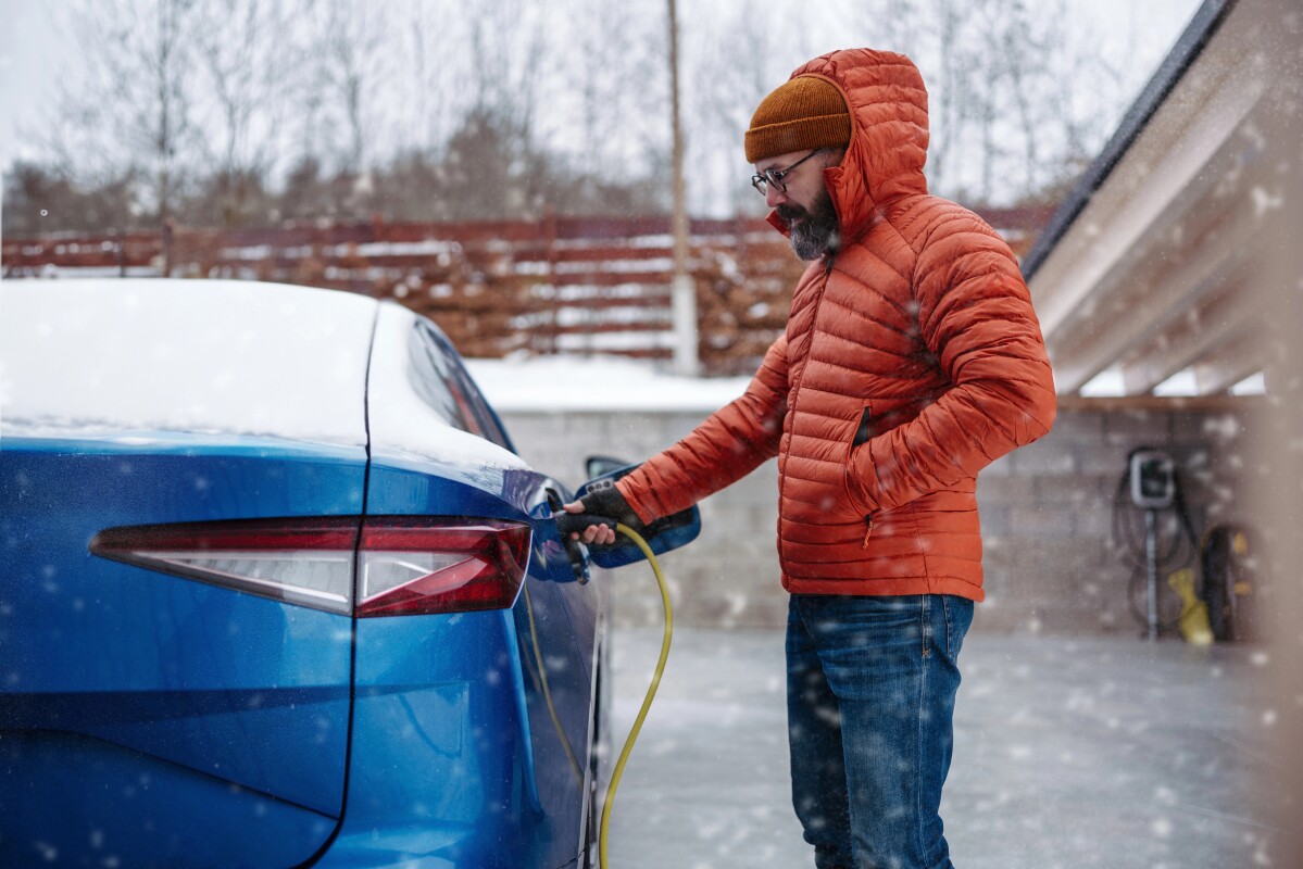 New cold-hardy electrolyte could potentially double battery range of EVs