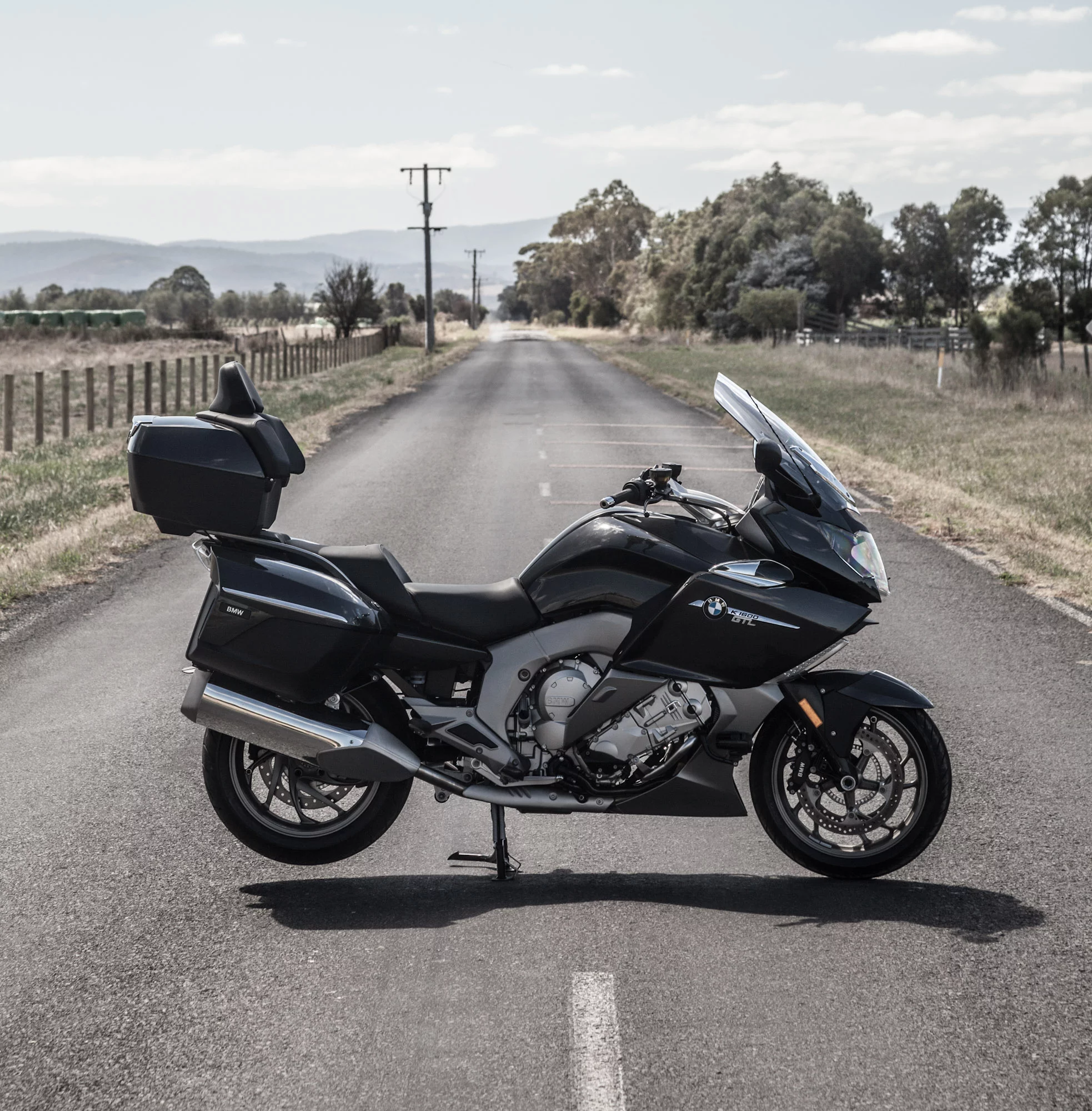 The BMW K1600GTL (Photo: Loz Blain)