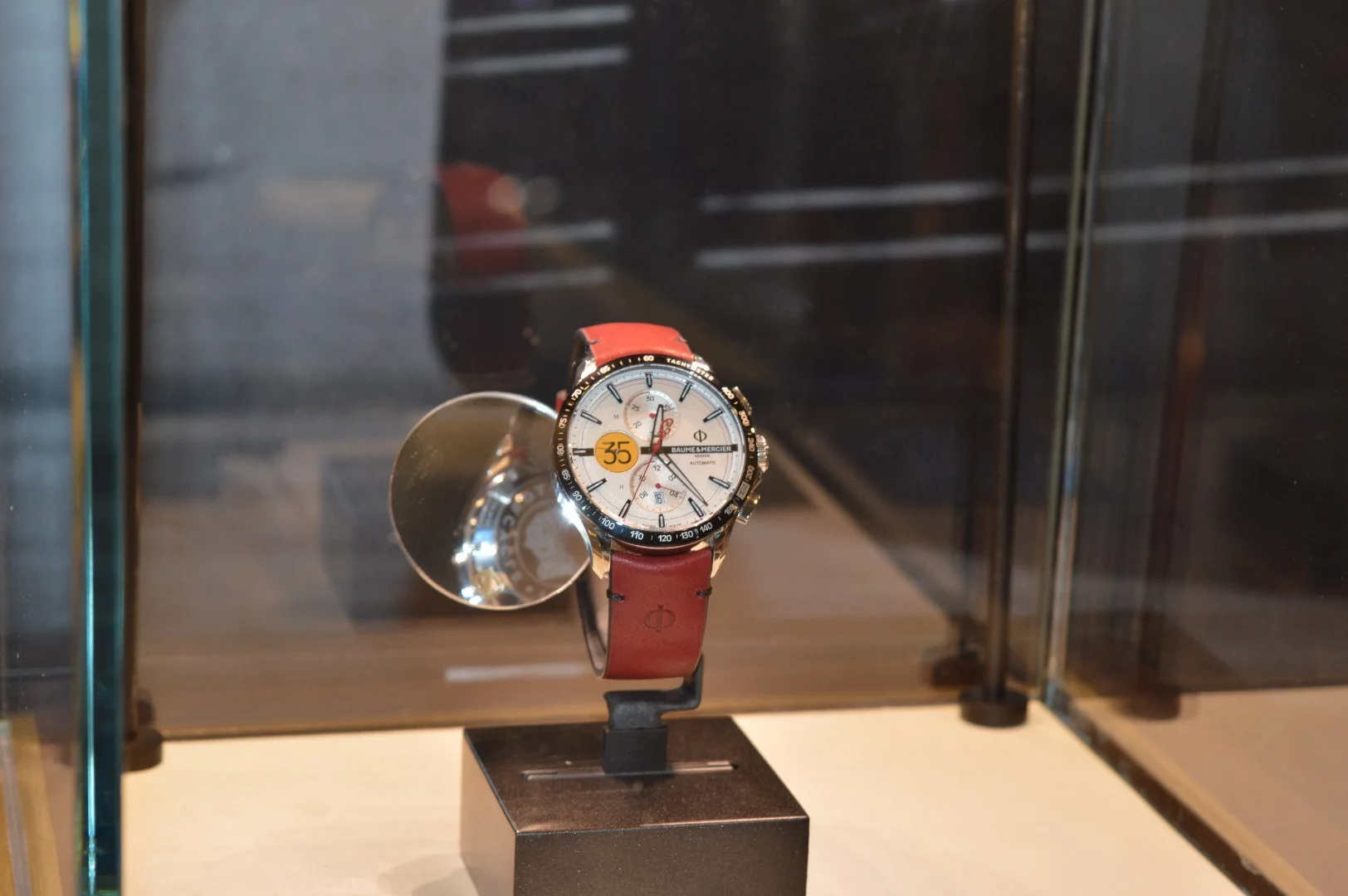 Indian Motorcycles launched this B&M Clifton Club Munro Limited Edition watch at EICMA 2017