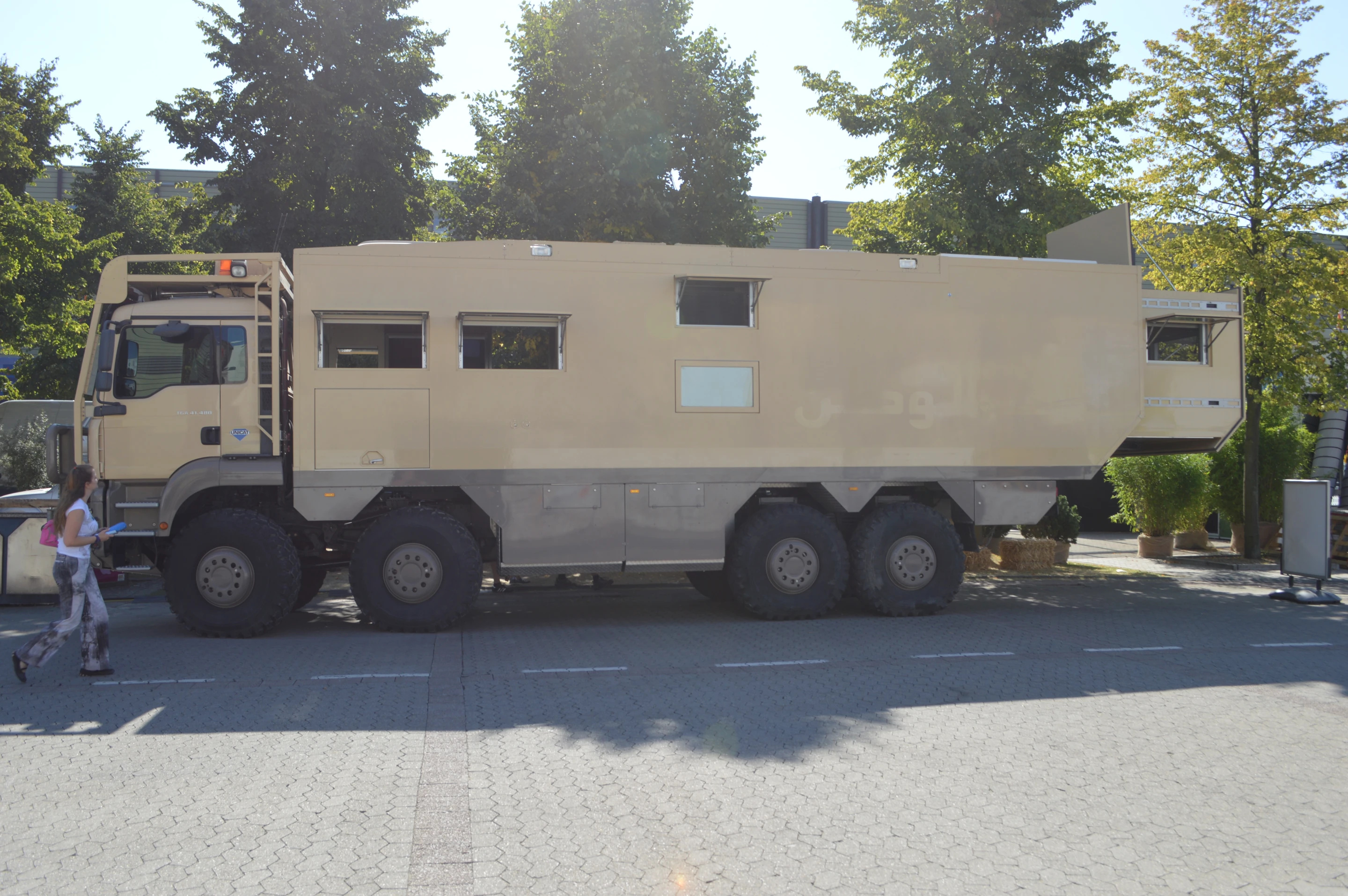 The MXXL 24 AH has all-wheel-drive with multiple differential locks