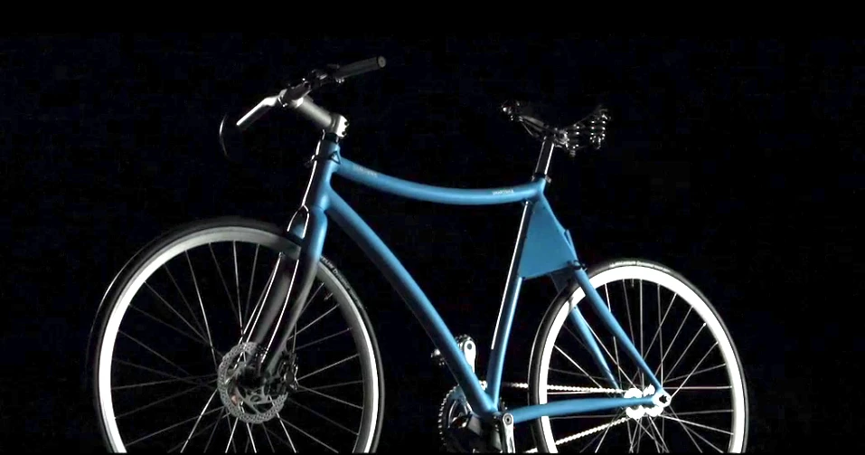 The Samsung Smart Bike was designed by Italian frame-builder Giovanni Pelizzoli and student Alice Biotti