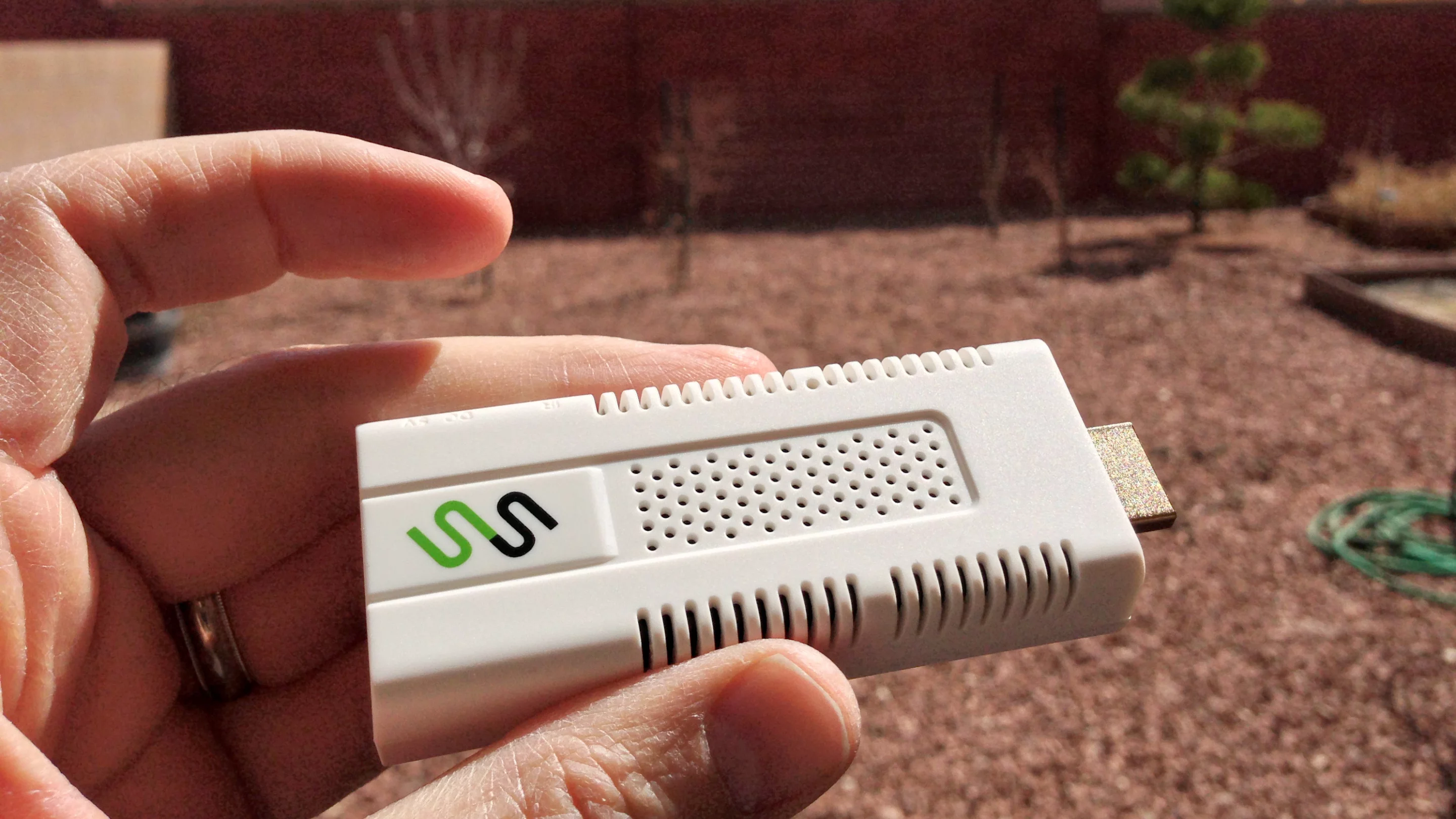 The SmartStick has a backside, too