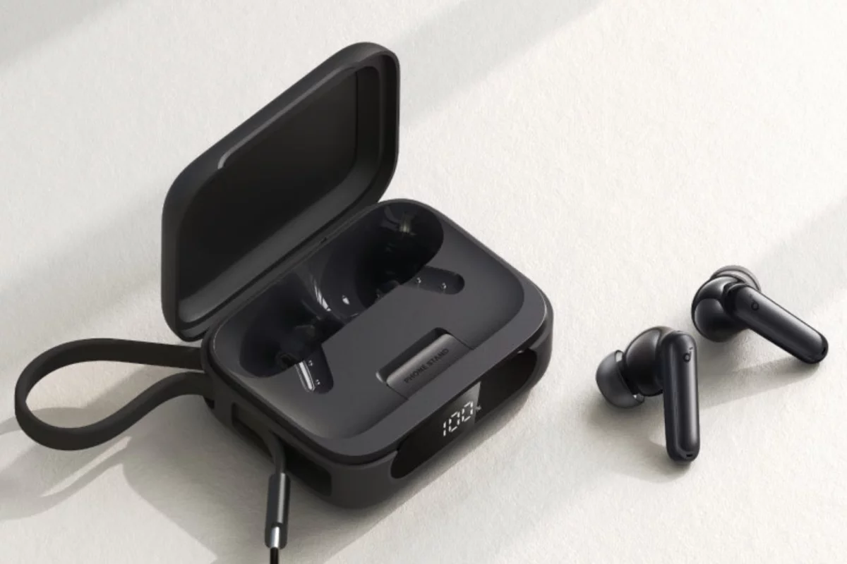 The Soundcore P41i wireless ANC earphones ship with a charging case that can either give the buds super-long per-charge endurance or could be plugged into a smartphone to top up its battery in a pinch