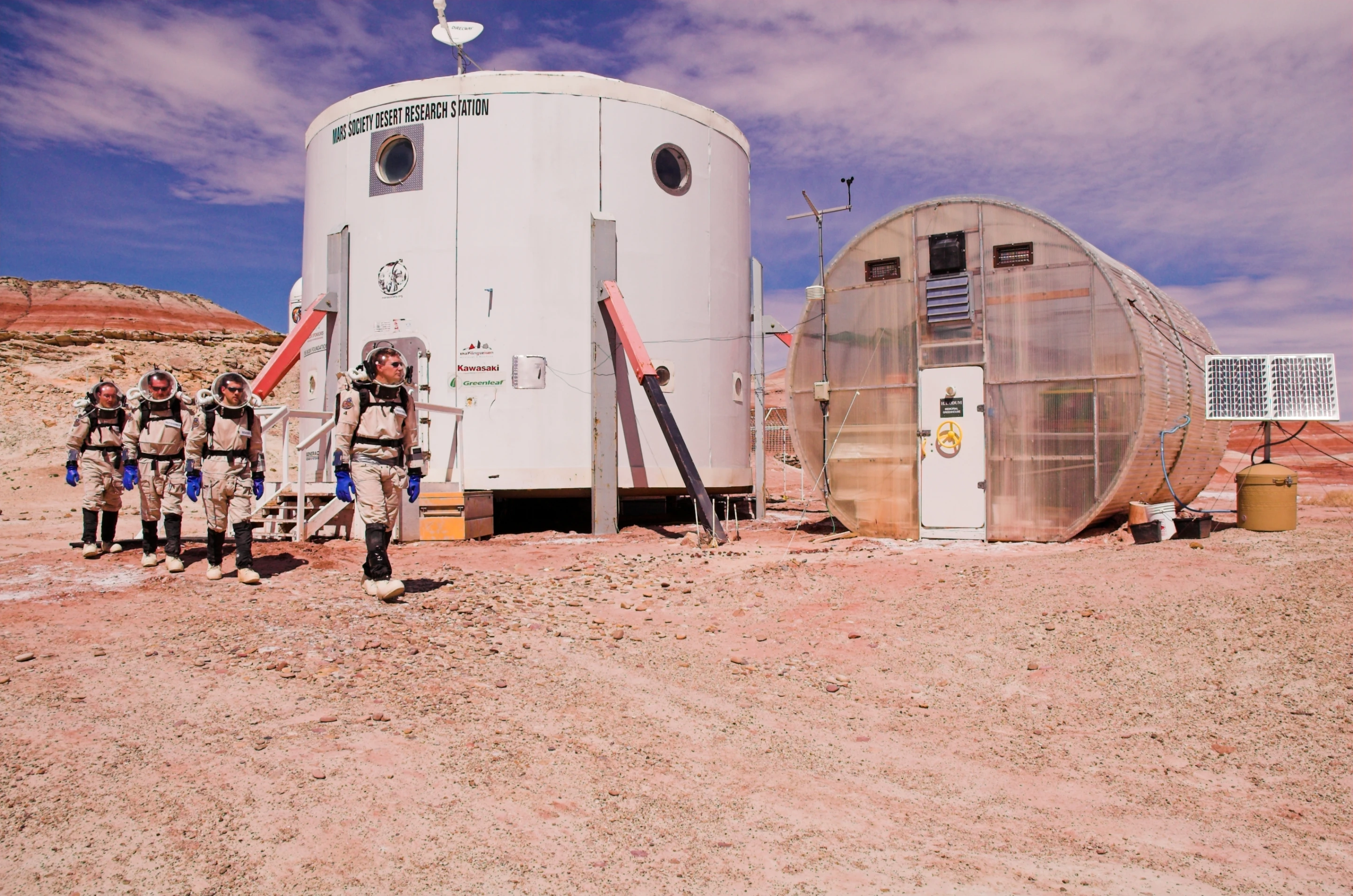 Habitat for Austrian analog Mars test in 2006 (Photo: OeWF/Andreas Koehler)