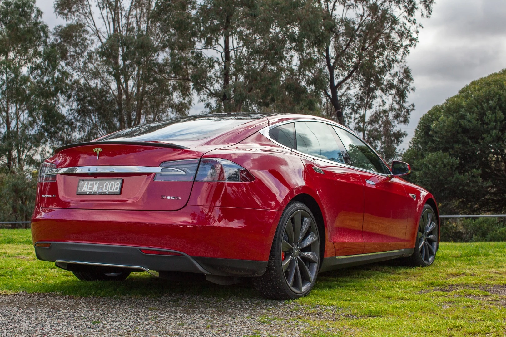 As you'd expect, there's no exhaust pipe here
