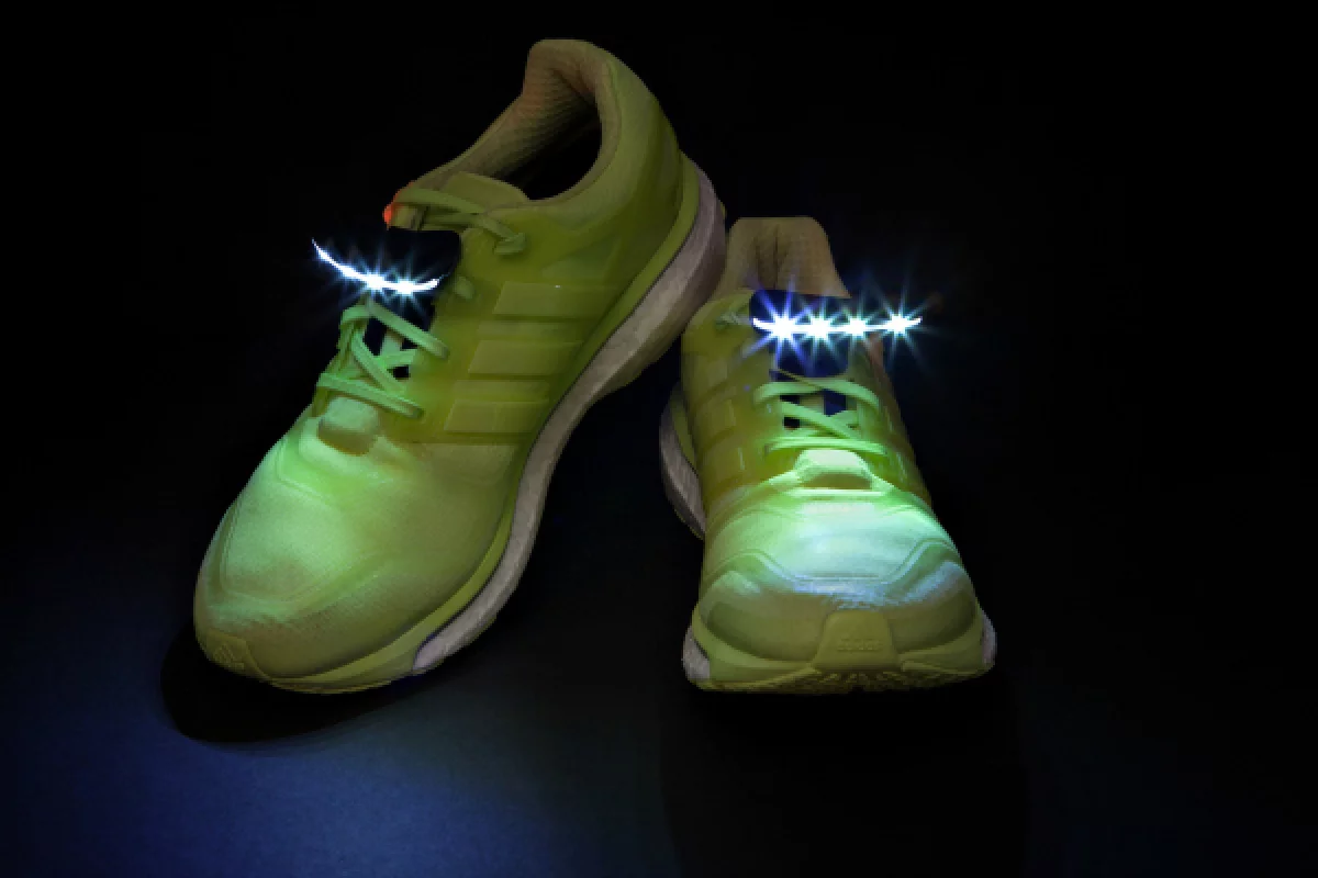 The Shoe Lights feature 75-lumen LED lights to help make it safer to exercise at night