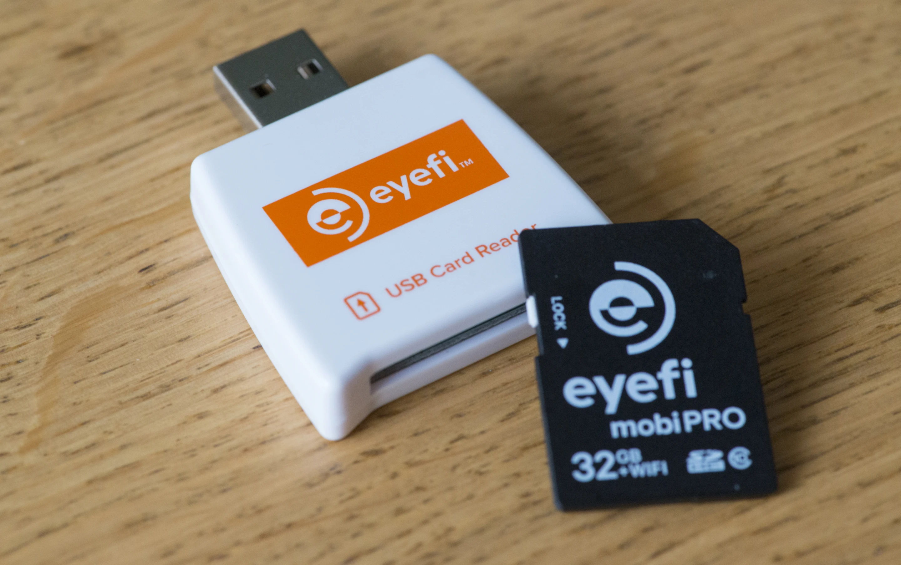 The Eyefi Mobi Pro wireless SD card comes with a USB adapter for times you need to connect the card to a computer (Photo: Simon Crisp/Gizmag.com)