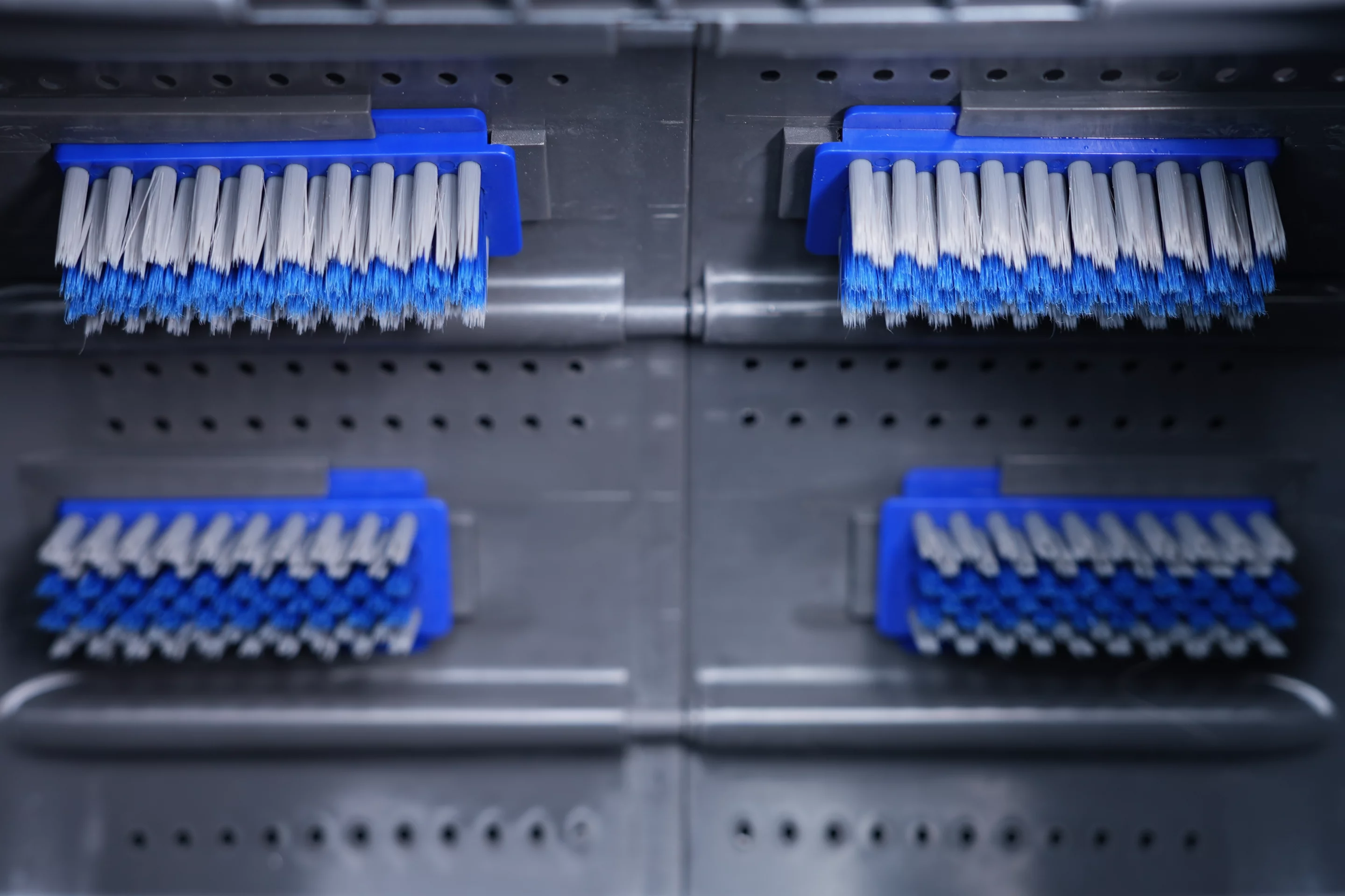 A closer look at the shoe-scrubbing brushes