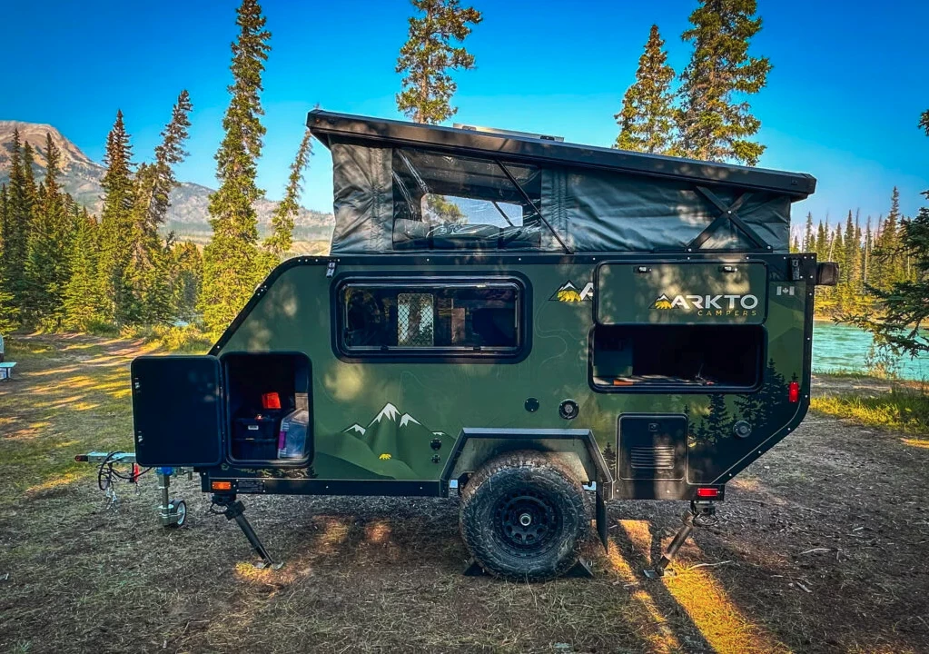 The C10 offers over 1,200 liters of storage on the left side via two large lockers