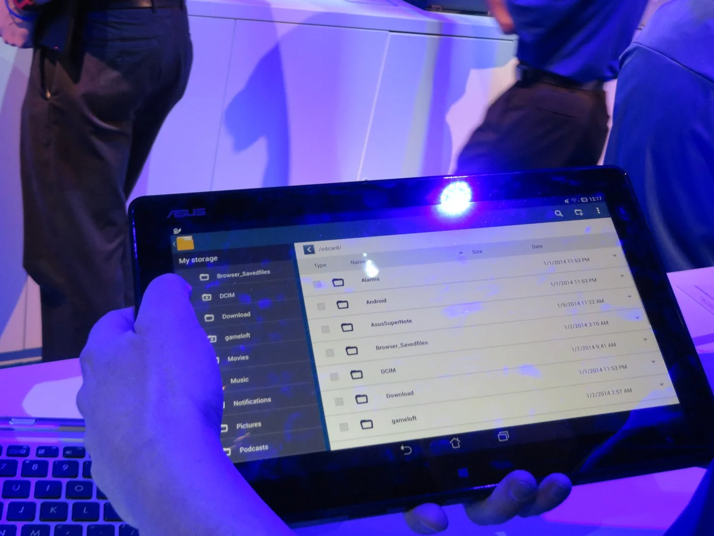 Android files are visible from Windows file manager