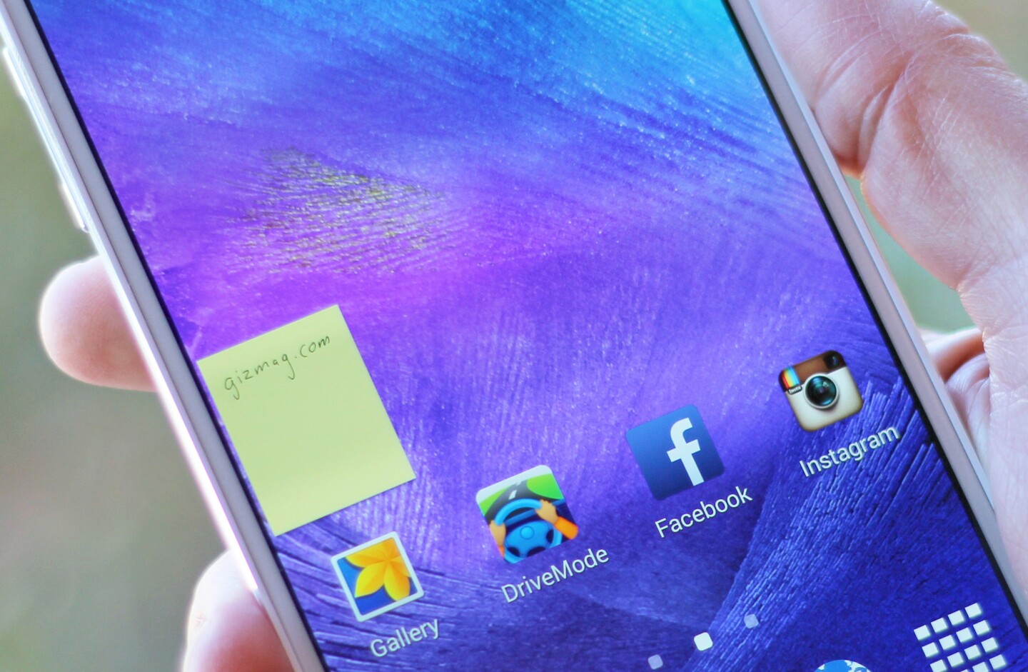Samsung Galaxy Note 4 (Photo: Will Shanklin/Gizmag.com)