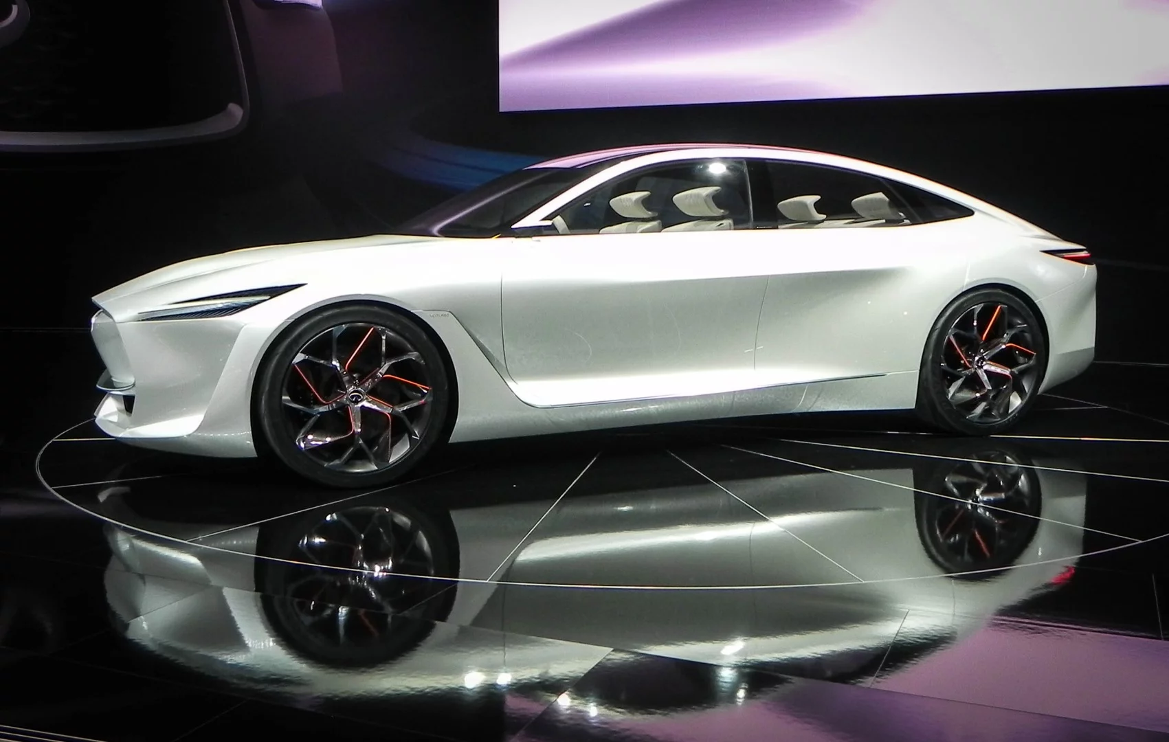 The beautiful Infiniti Q Inspiration unveiled in Detroit as a show stopper and is now gracing Chicago at the auto show