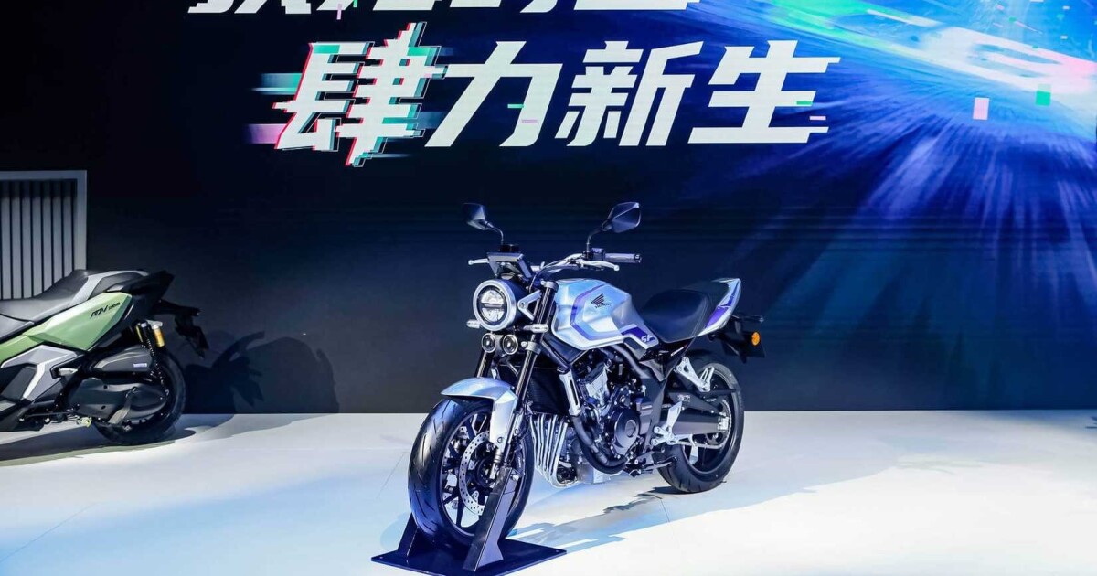 Honda quietly reveals new 502cc CB500 Super Four and CBR500R Four Honda quietly reveals new 502cc CB500 Super Four and CBR500R Four