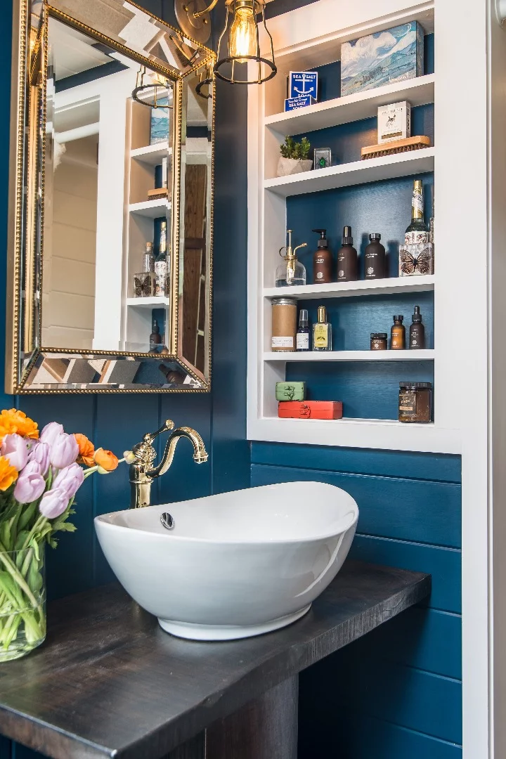 Closeup of the Escher's bathroom sink