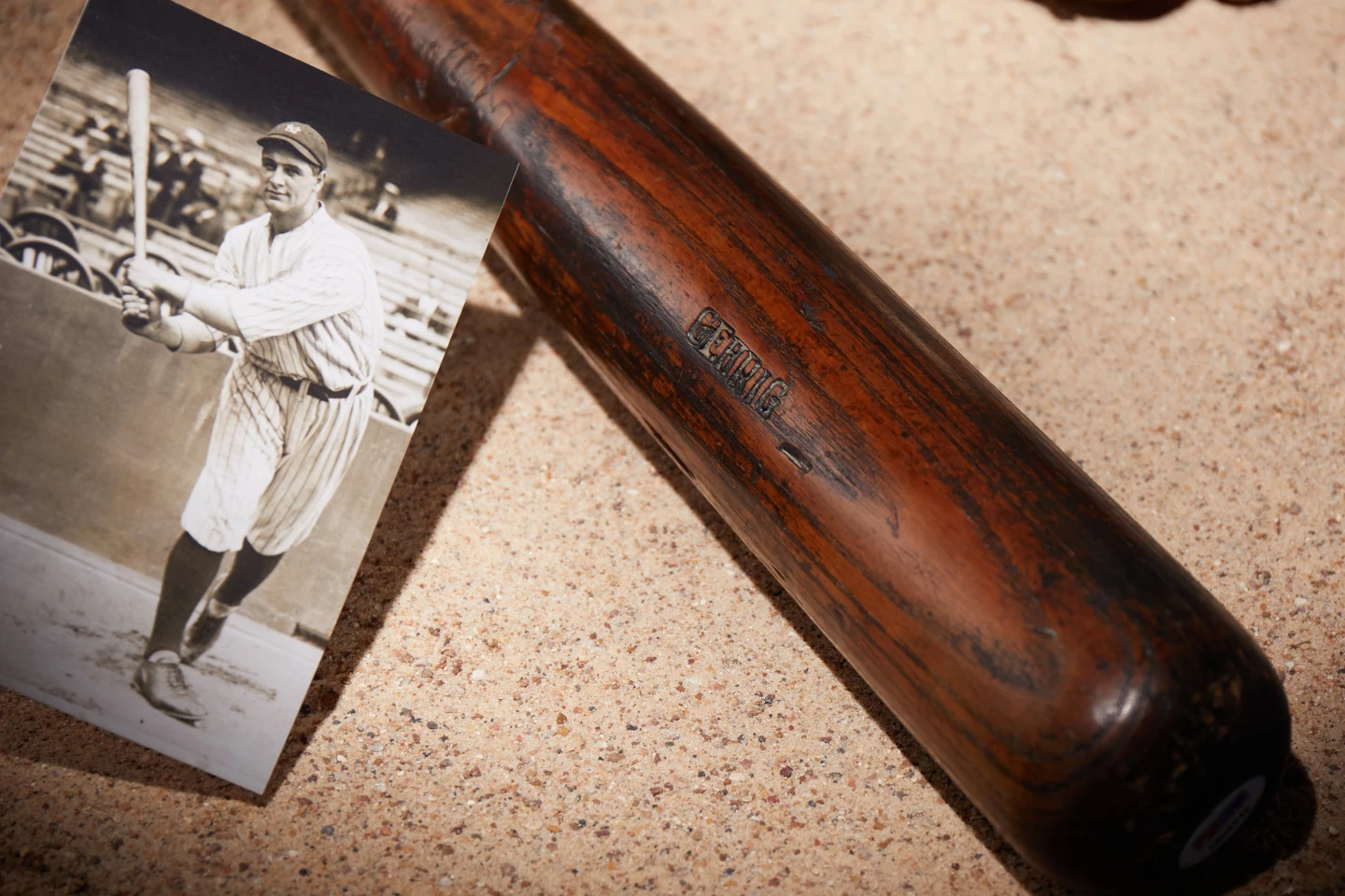 Lou Gehrig 1922 Baseball Bat | Auction House: Heritage Auctions | Price fetched: $1,025,000 | Auctioned: February 23, 2020