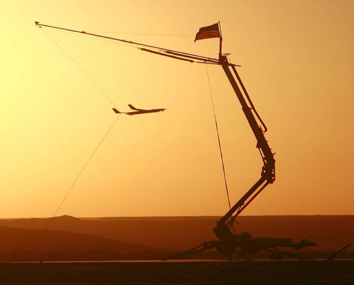 A ScanEagle and recovery sling (Image: Boeing)