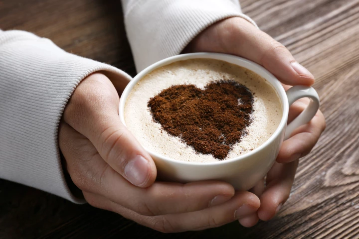 Coffee was associated with healthy aging, but tea, decaf and cola was not