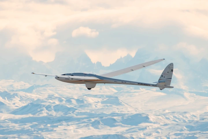 The Perlan 2 glider in action during a record-breaking flight last week