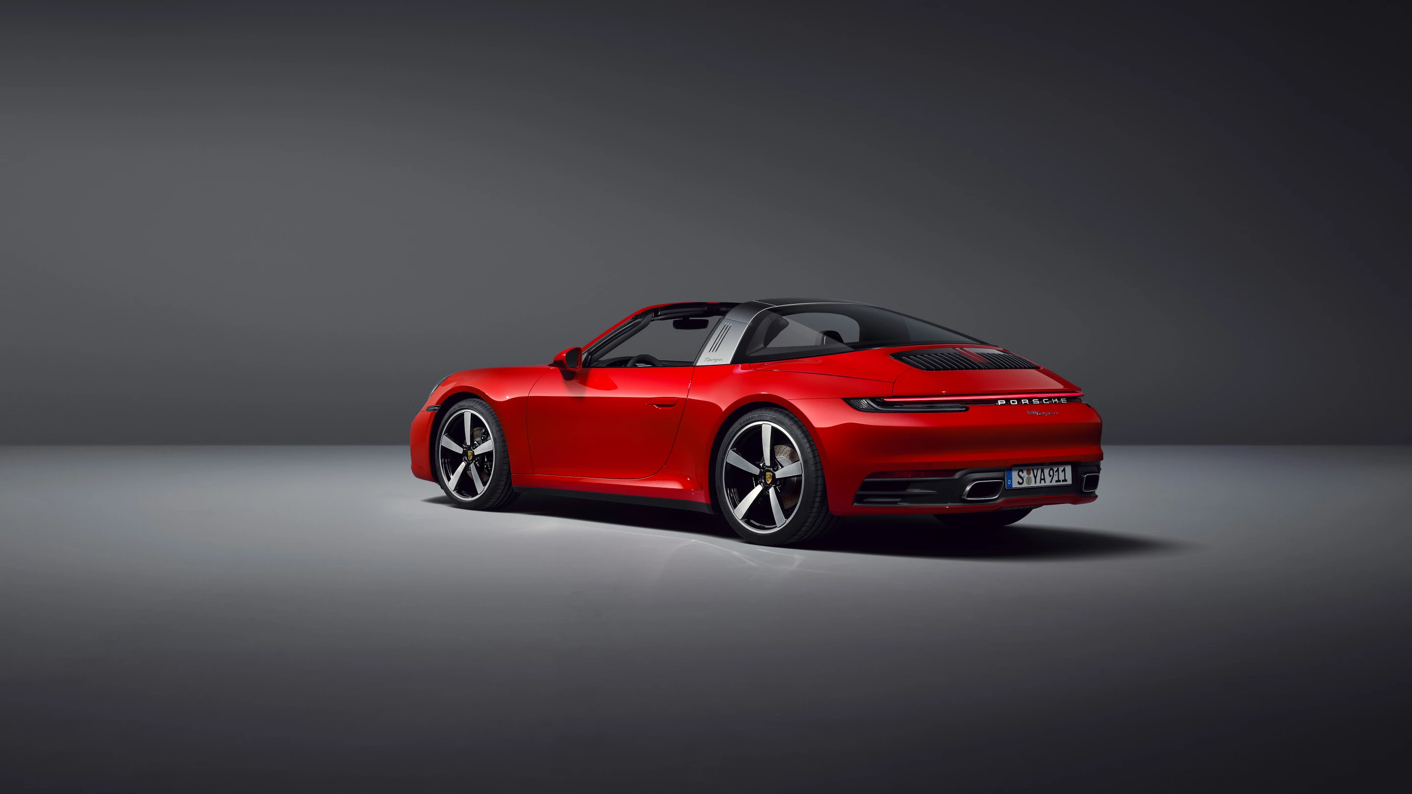 The Targa roof: there's not much else like it