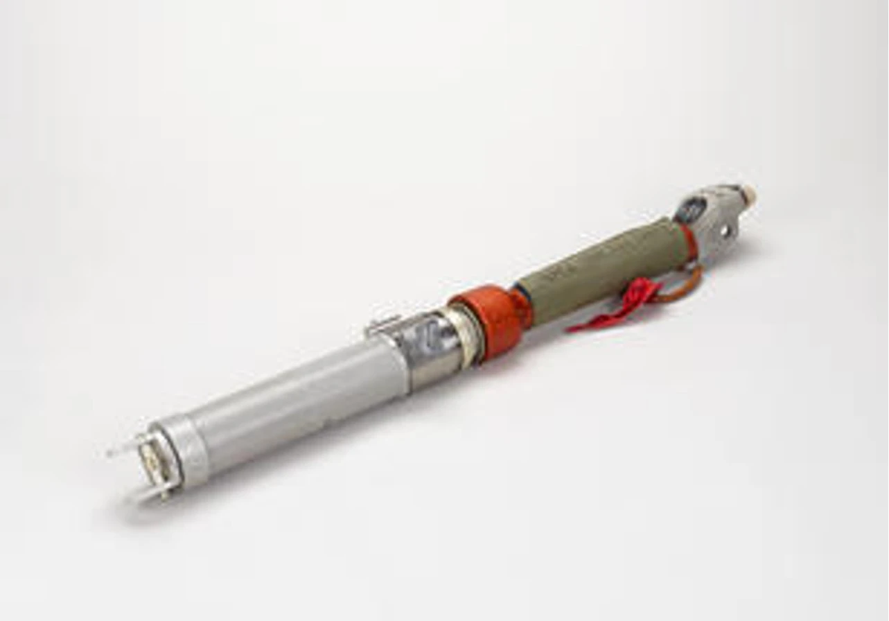 Couch shock absorber flown on Soyuz 23