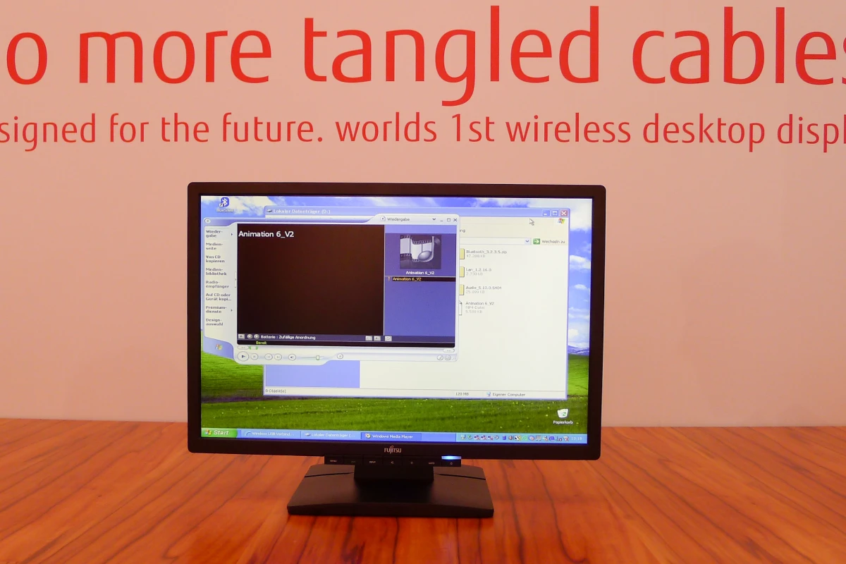 Look - no wires: the Fujitsu wireless monitor on display at CeBIT 2011