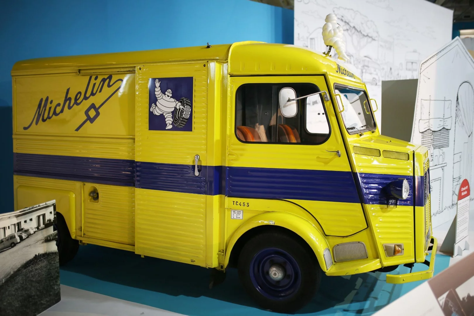 Last time we saw the Citroën HY (Type H) van, it was being modernized into a camper van a few months ago. Here, it's all decorated as a Michelin van