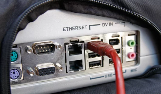 Camera DV IN connection (6-pin Firewire)