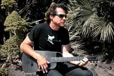 Blackbird's Rider carbon fibre acoustic guitar