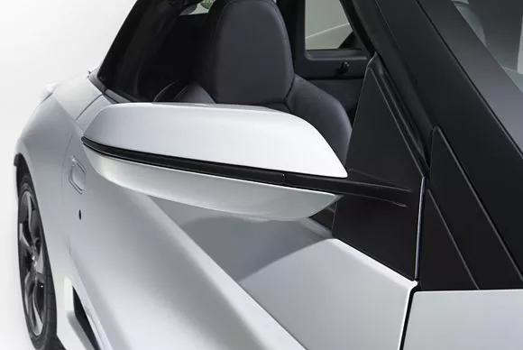 The wing mirror detail of the S660