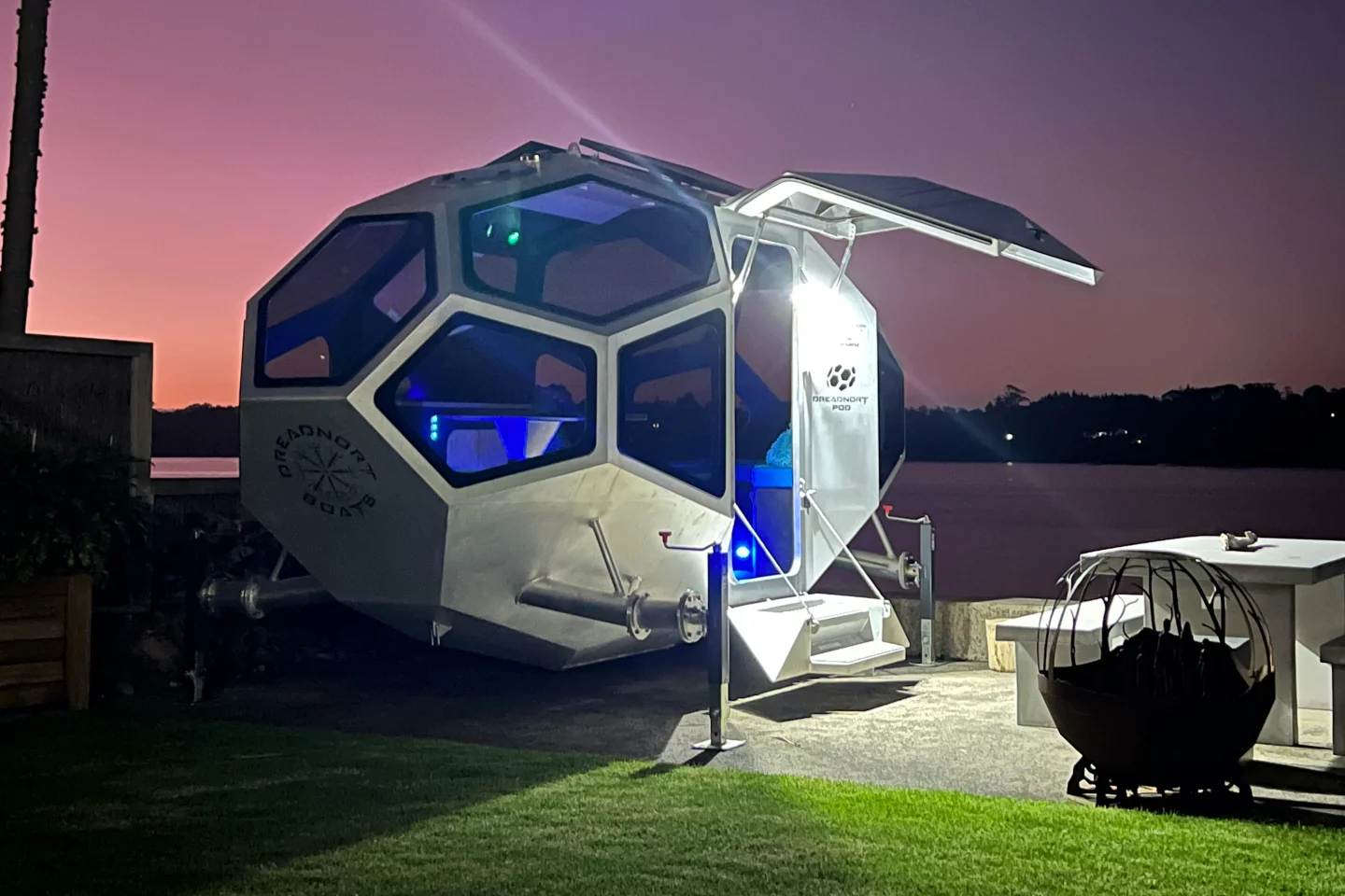 The POD, all lit up and ready to go