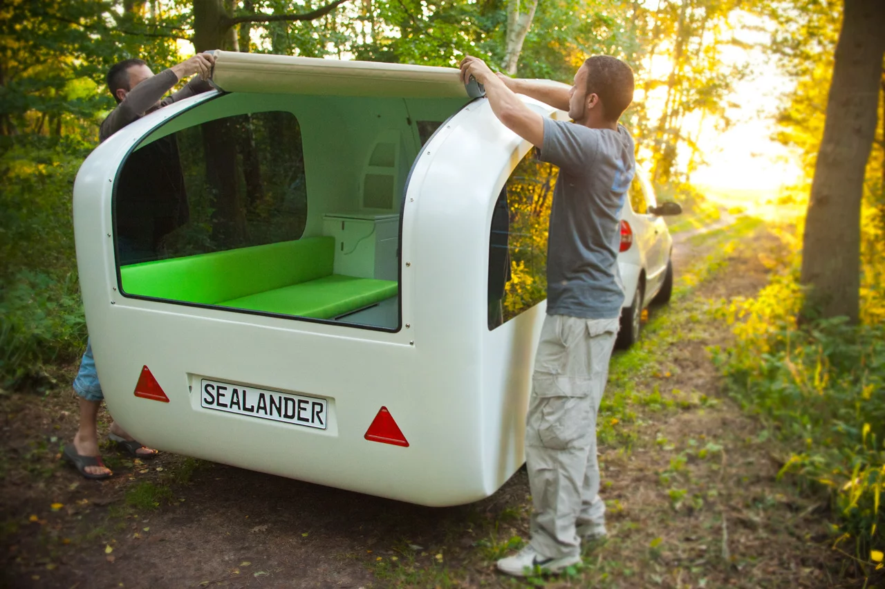 Featuring a removable roof, Sealander's interior will come customizable through a number of modules