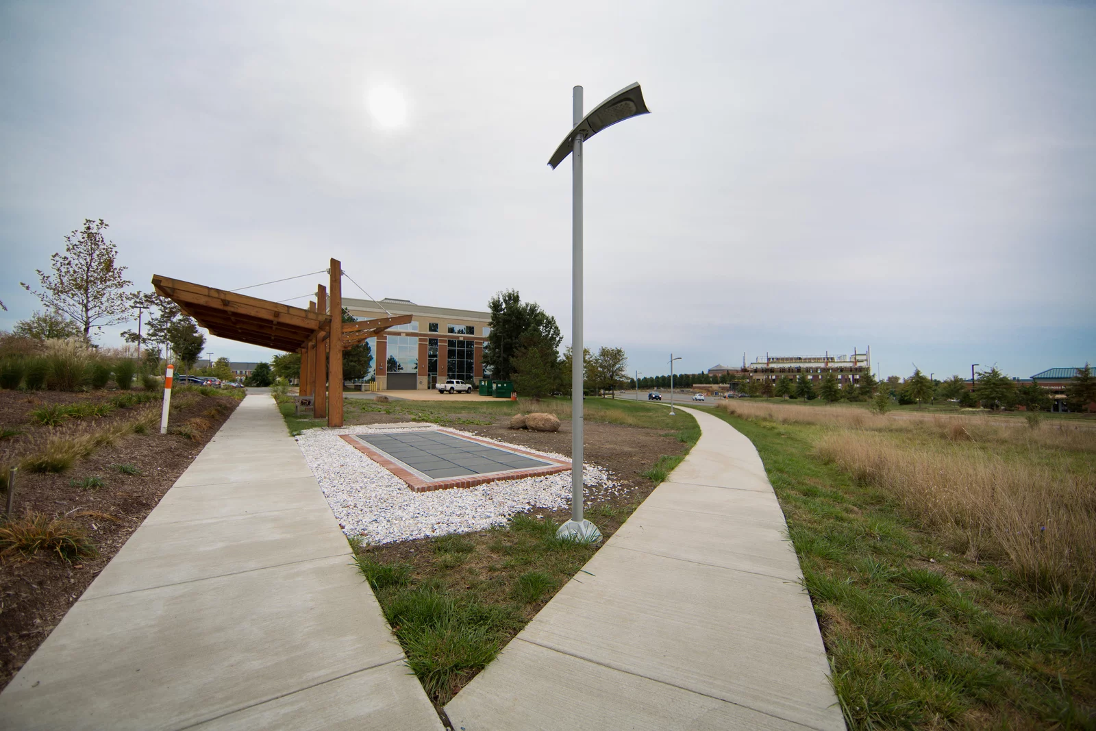 The Solar Walk, with the trellis behind it (Photo: The George Washington University)