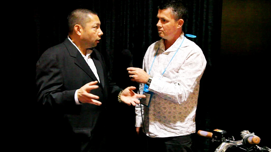 Sanyo's David Cabanban details some of the technology furthering Sanyo's 'Clean Energy Loop' concept at CES 2010