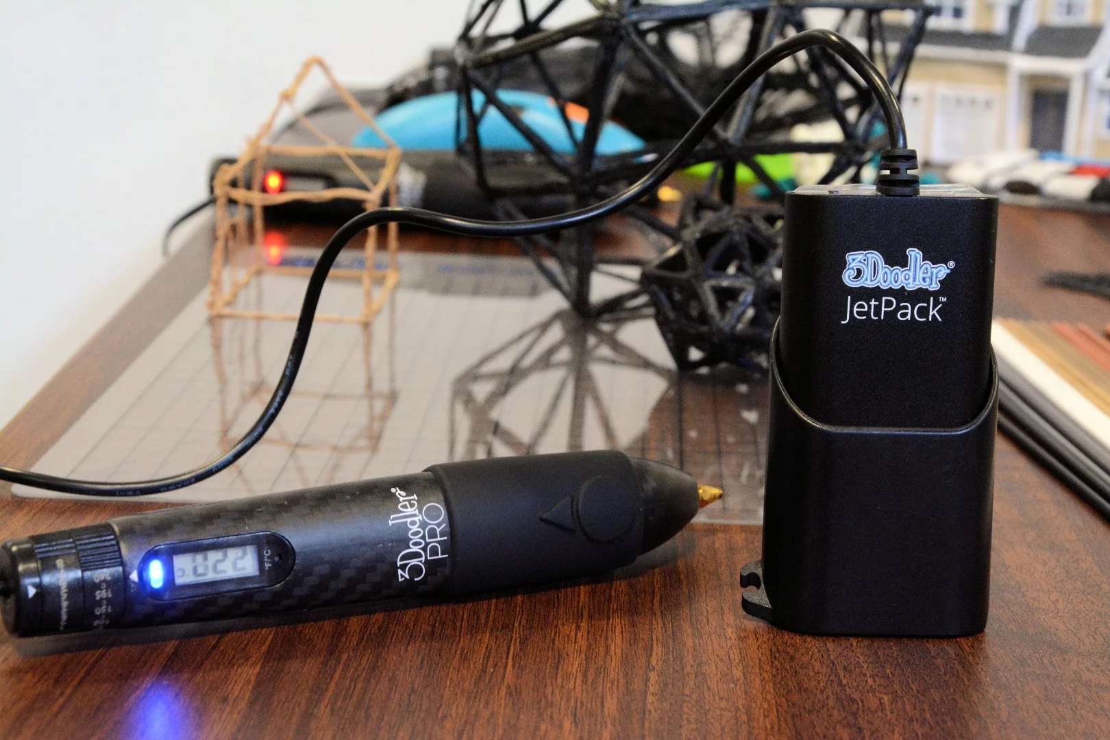 The 3Doodler Pro will come supplied with a battery power pack for creating structures away from the wall socket