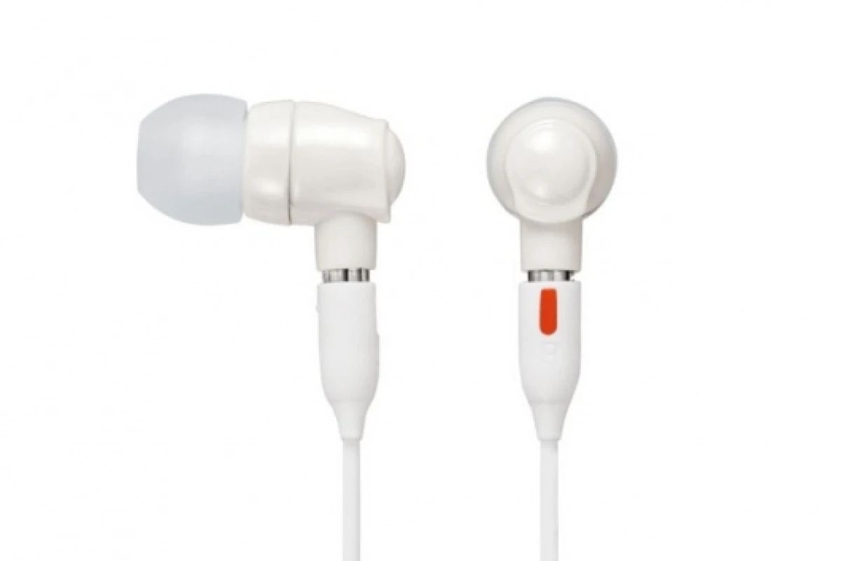 Panasonic's RP-HJE900 Zirconia Audiophile In-Ear Headphones