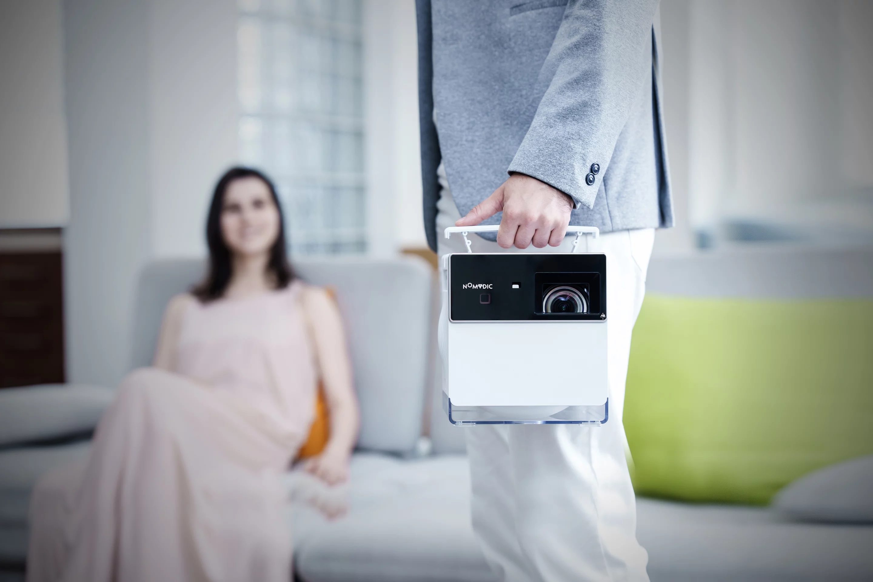 The P1000 4K projector measures 210 x 210 x 177 mm and weighs 3.1 kg