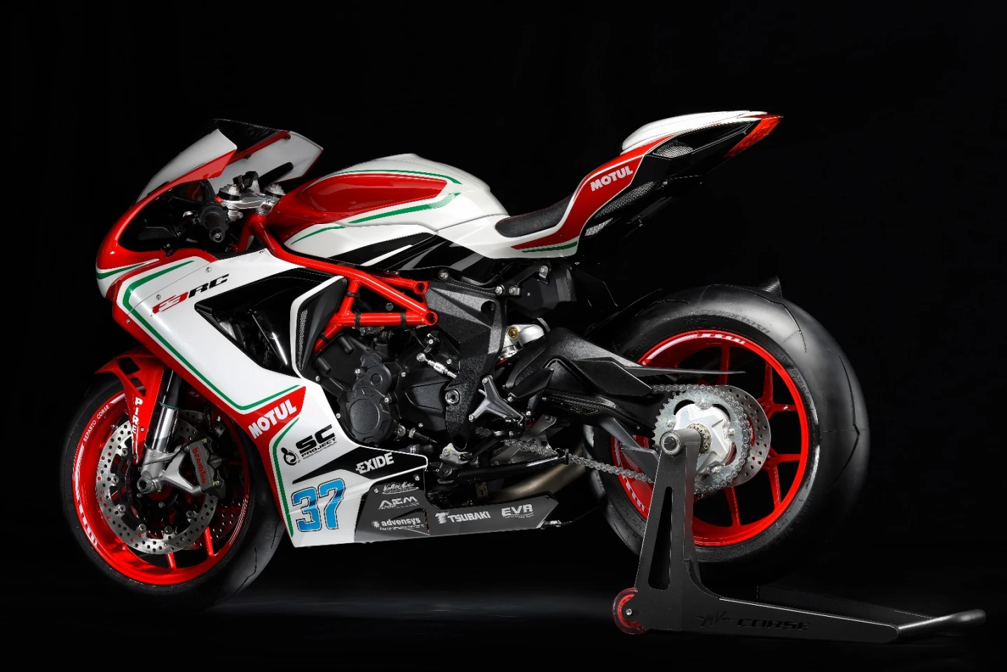 The MV Agusta F3 675 and 800 RC are sold with a paddock stand