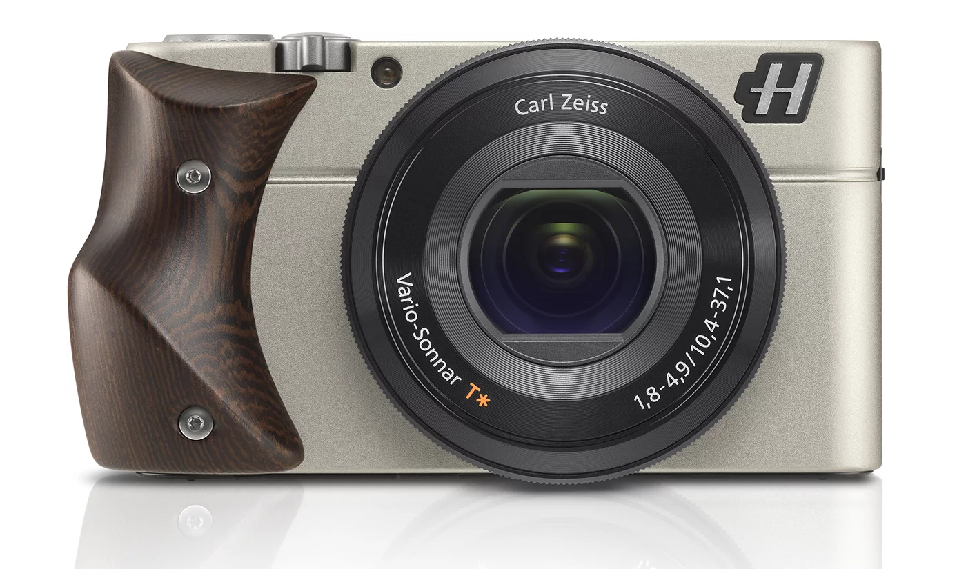 The Hasselblad Stellar with a Wenge hand-grip