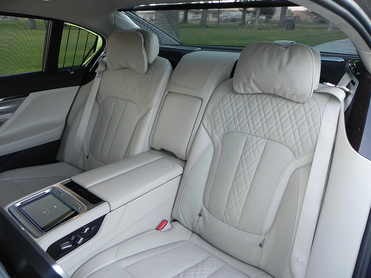 As with any luxury executive sedan, it's all about the back seats in the BMW 750i