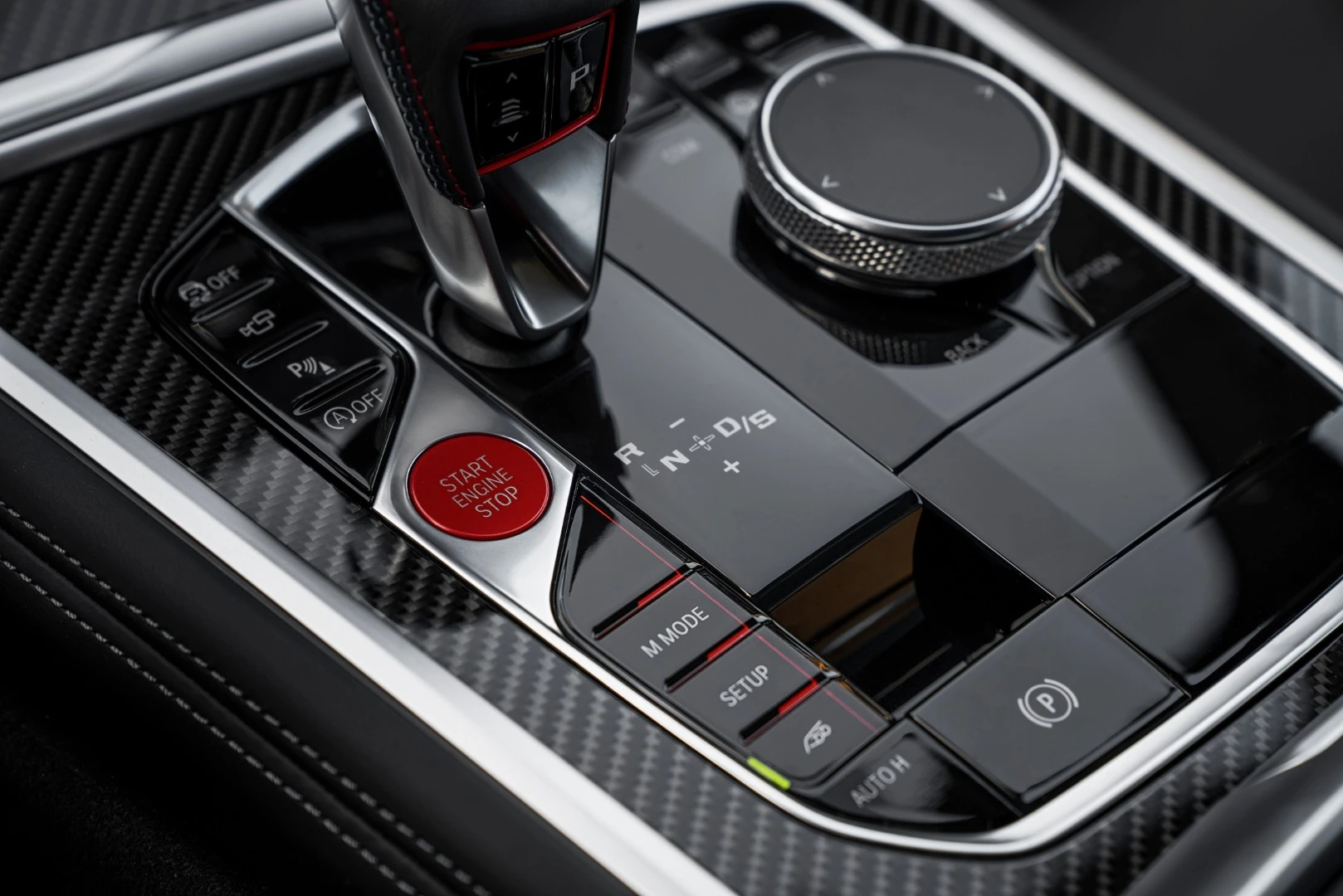 Center console and gear selector