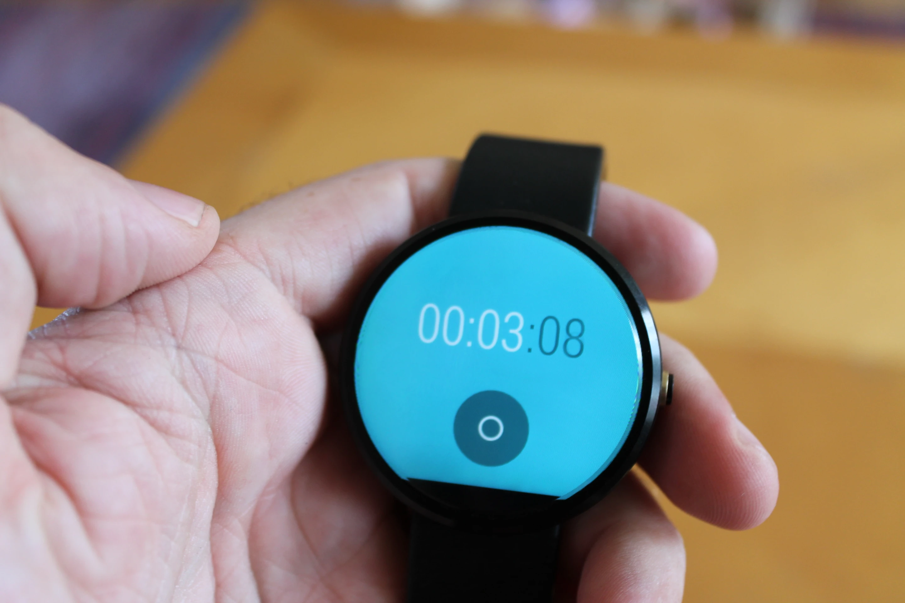 Android Wear's stop watch app (Photo credit: Eric Mack/Gizmag.com)