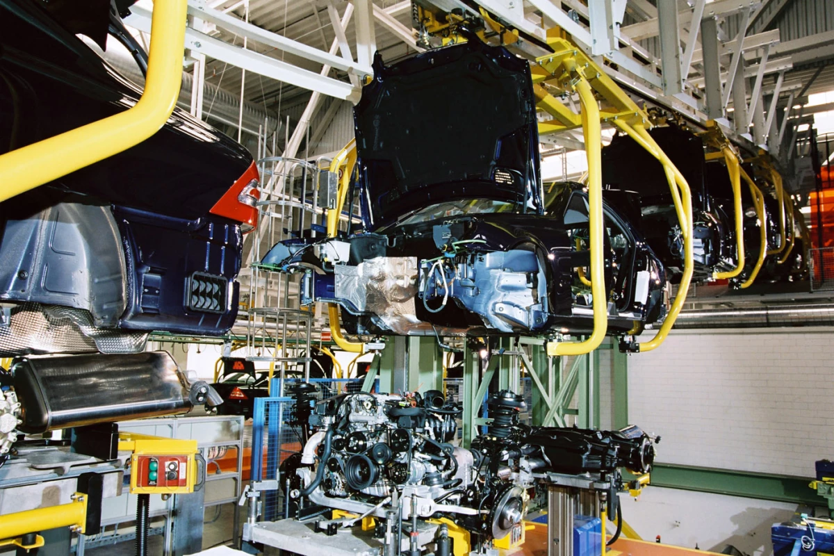 A new technology is being developed, that would allow assembly lines to automatically recognize and adjust to new machines (Photo: Fraunhofer)