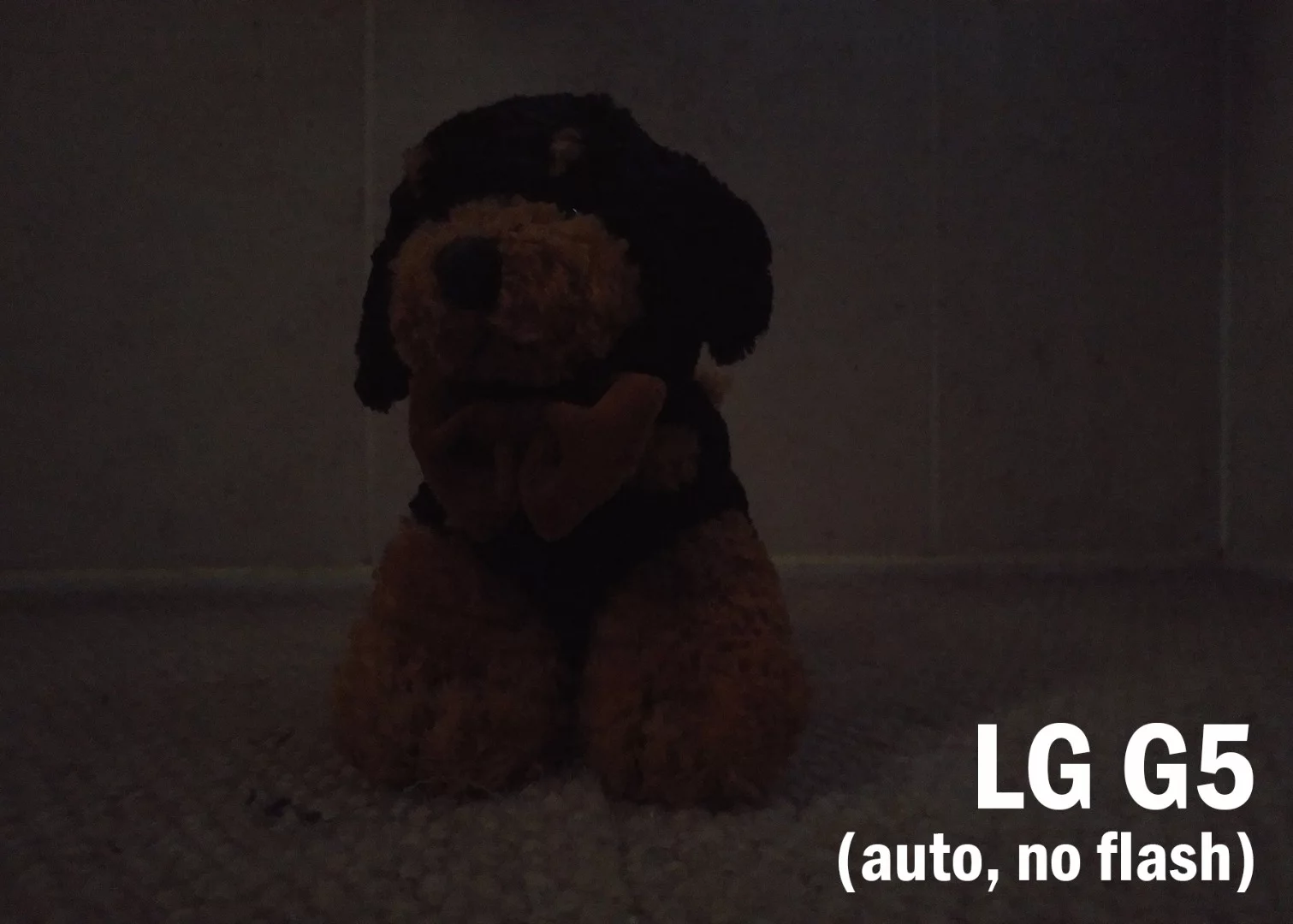 Sample low light photo, LG G5