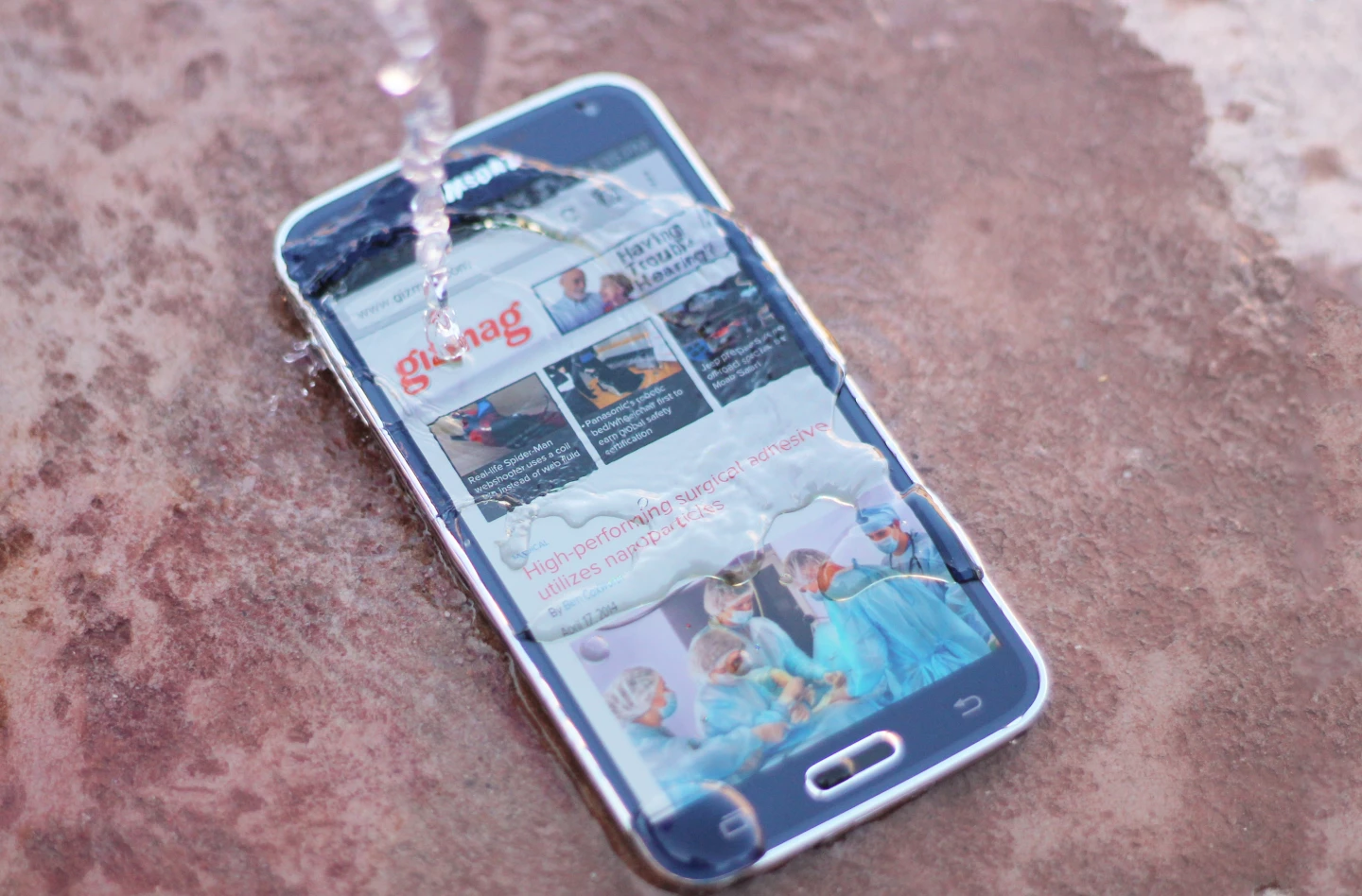 The GS5 has IP67 water resistance onboard (Photo: Will Shanklin/Gizmag.com)