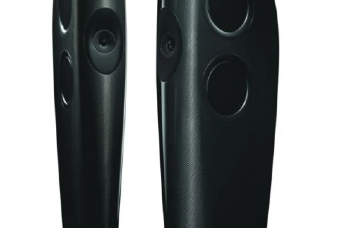 KEF Concept Blade loudspeaker is made from a carbon-fiber, balsa-wood composite found in ultra-high performance cars