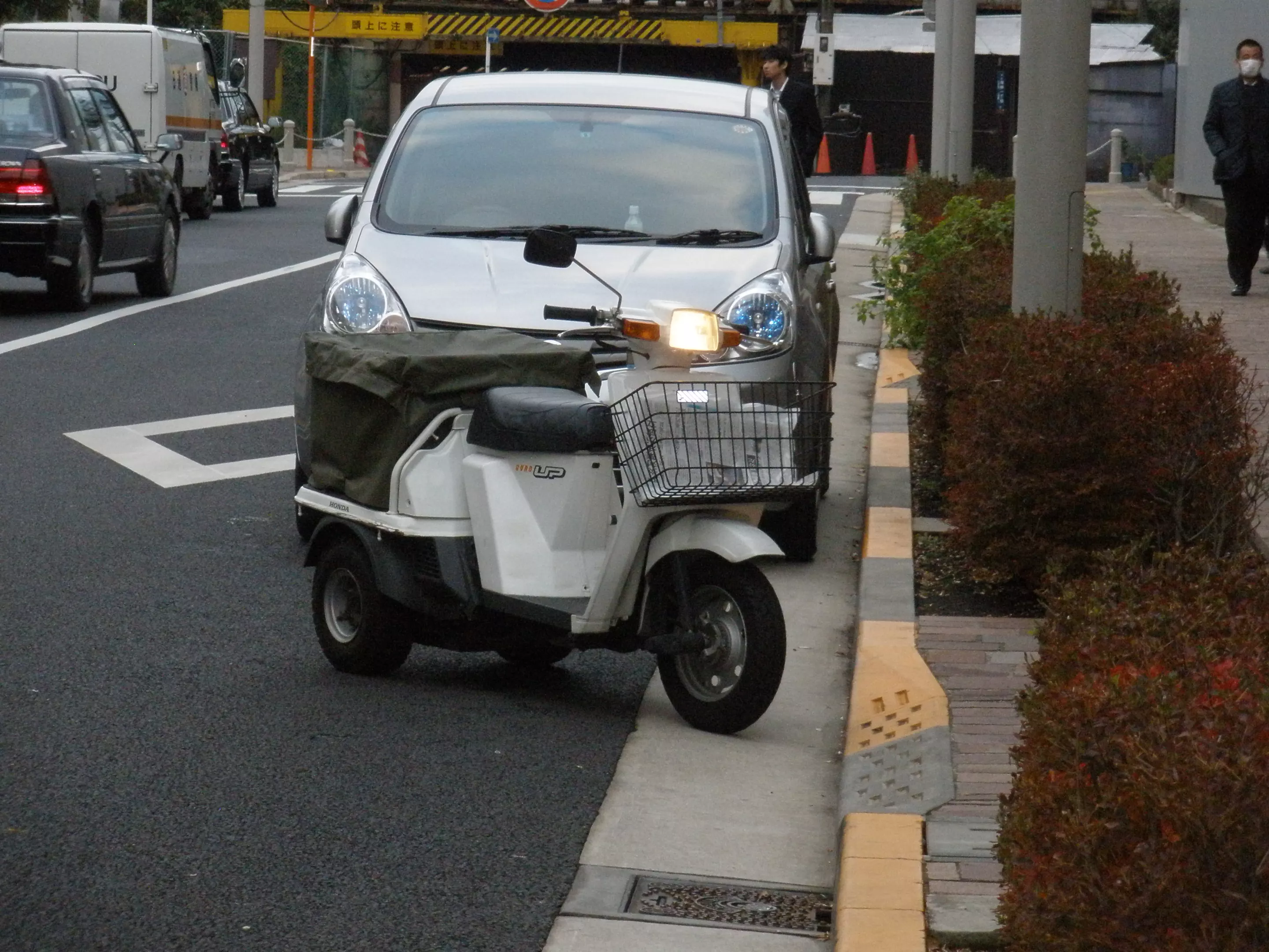 Honda's Gyro 50 three-wheeled delivery scooter